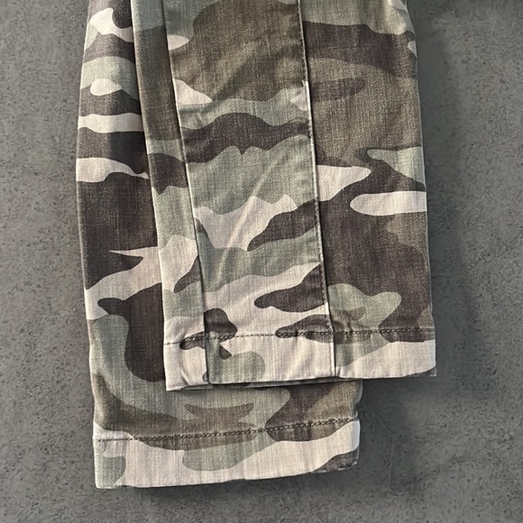 J. Crew Vintage Straight Cargo Pants - Picture 7 of 10